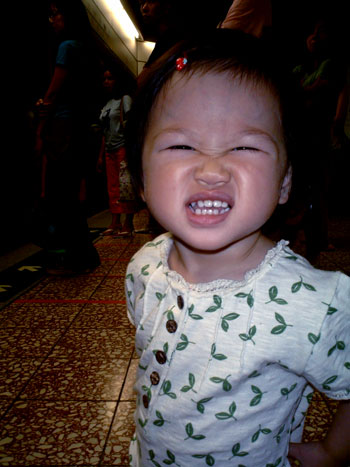 gal/1 Year and 6 Months Old/P1000854.jpg